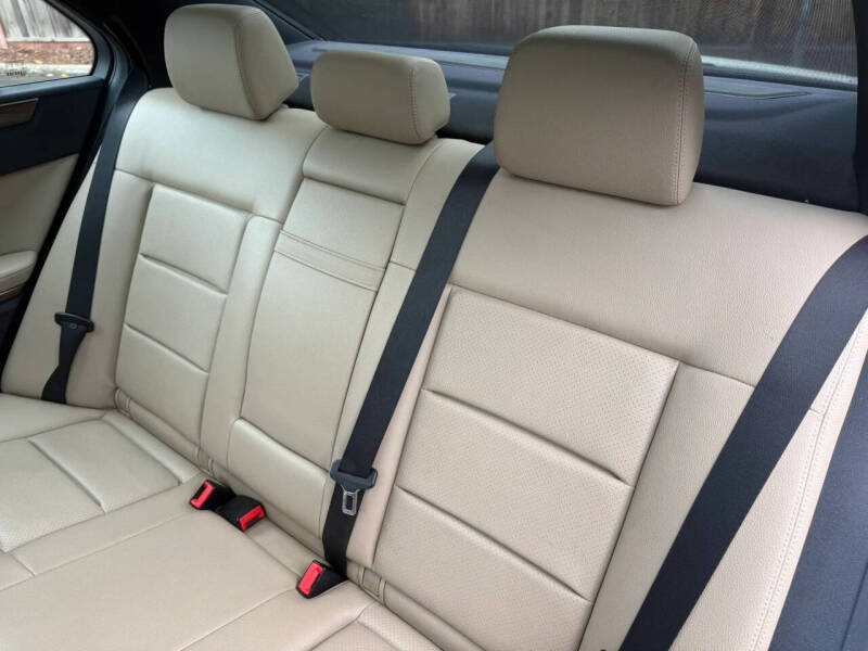 2012 Mercedes-Benz E-Class