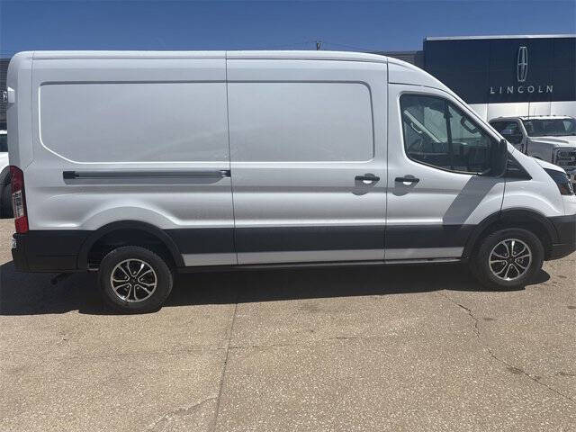 2025 Ford Transit 250