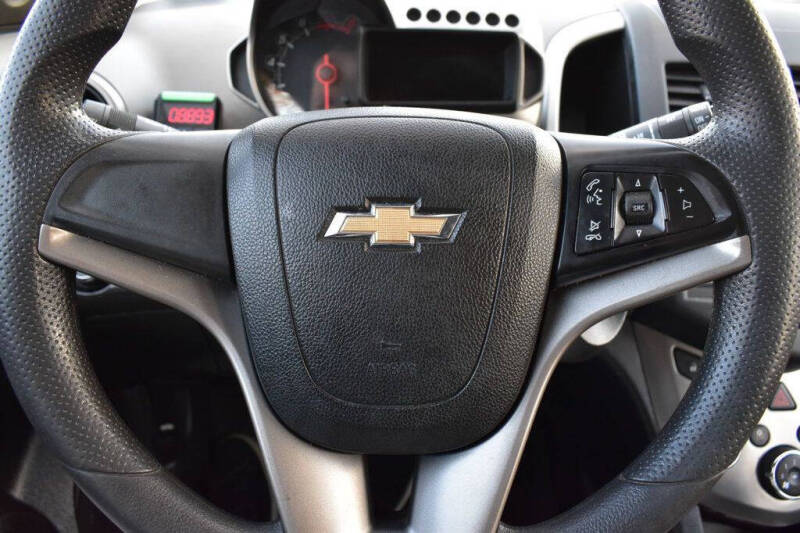 2016 Chevrolet Sonic LS Auto