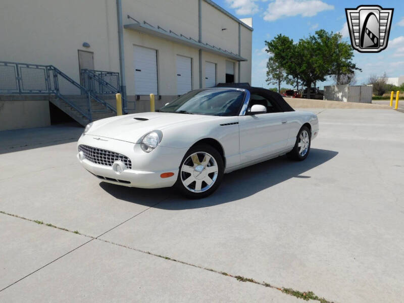 2002 Ford Thunderbird Deluxe