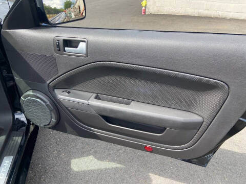 2007 Ford Mustang GT Deluxe