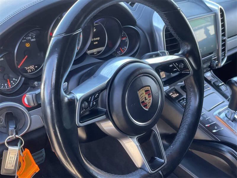 2018 Porsche Cayenne Turbo