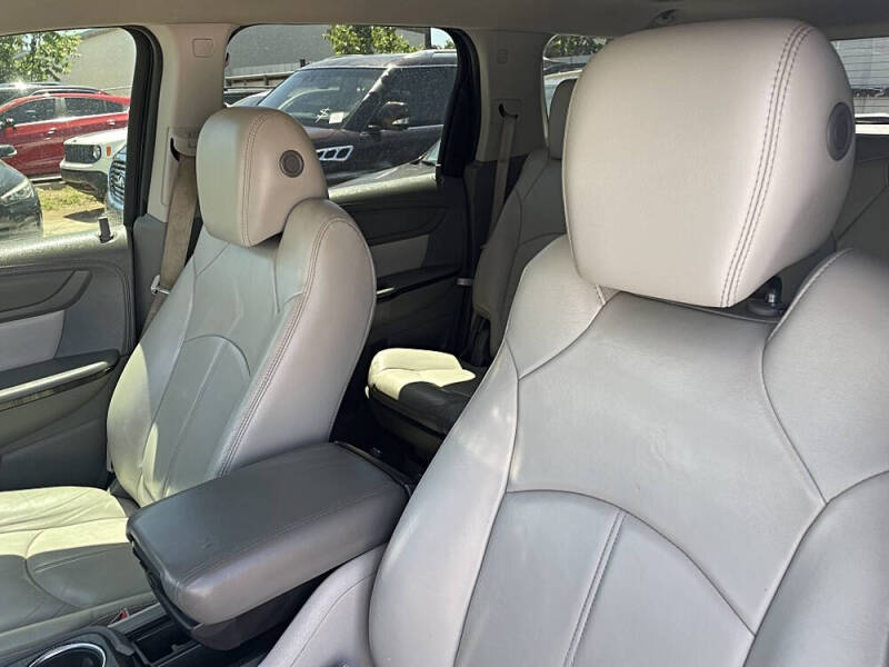 2016 GMC Acadia SLT-1