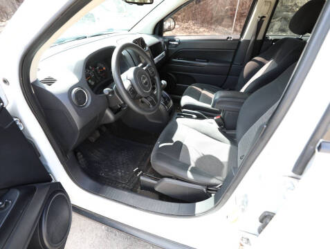 2016 Jeep Compass Sport