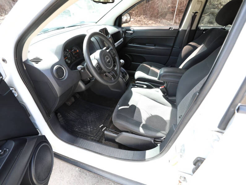 2016 Jeep Compass Sport