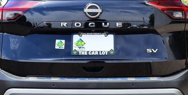 2023 Nissan Rogue SV