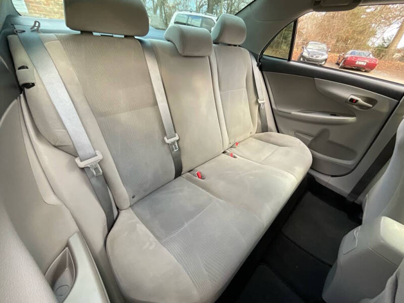 2013 Toyota Corolla LE