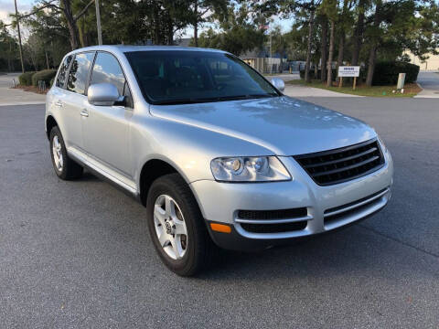 2006 Volkswagen Touareg for sale at Global Auto Exchange in Longwood FL