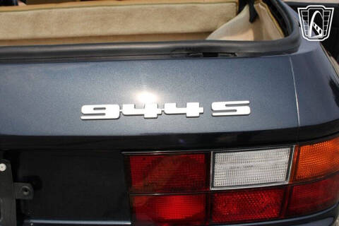 1987 Porsche 944 S