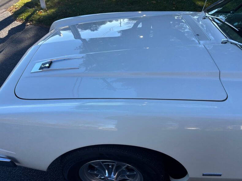 1963 Studebaker Avanti