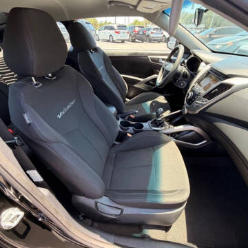 2016 Hyundai Veloster