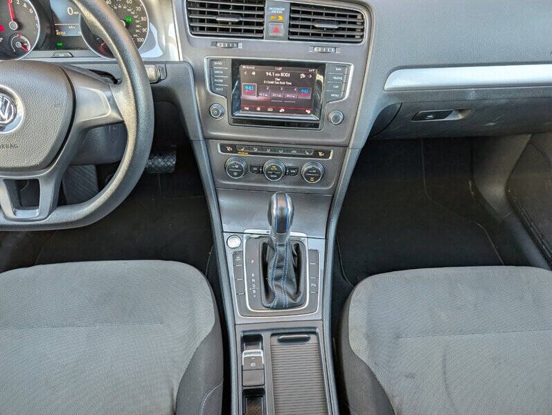 2015 Volkswagen e-Golf Limited Edition