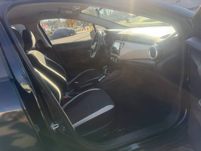 2021 Nissan Versa SV