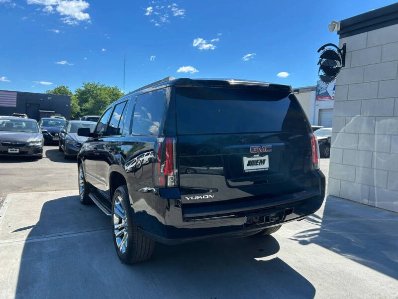 2017 GMC Yukon SLT