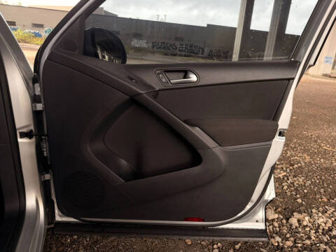 2011 Volkswagen Tiguan