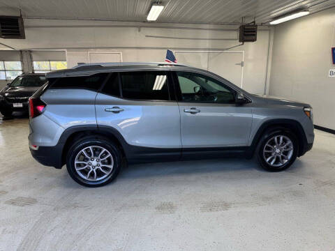 2023 GMC Terrain SLT