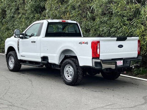 2025 Ford F-350 Super Duty XL