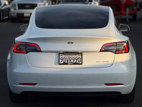 2019 Tesla Model 3 Long Range