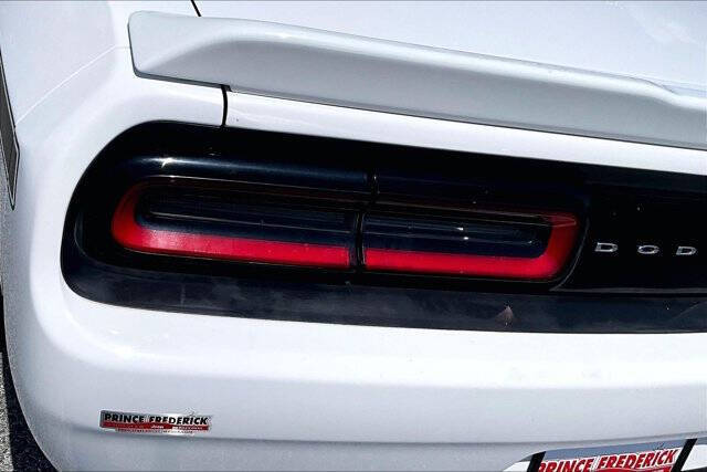 2015 Dodge Challenger SXT