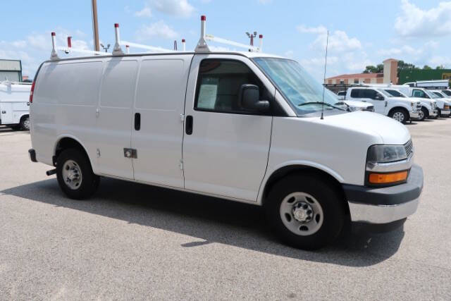 2017 Chevrolet Express 2500