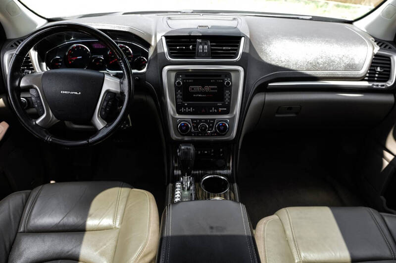 2015 GMC Acadia Denali