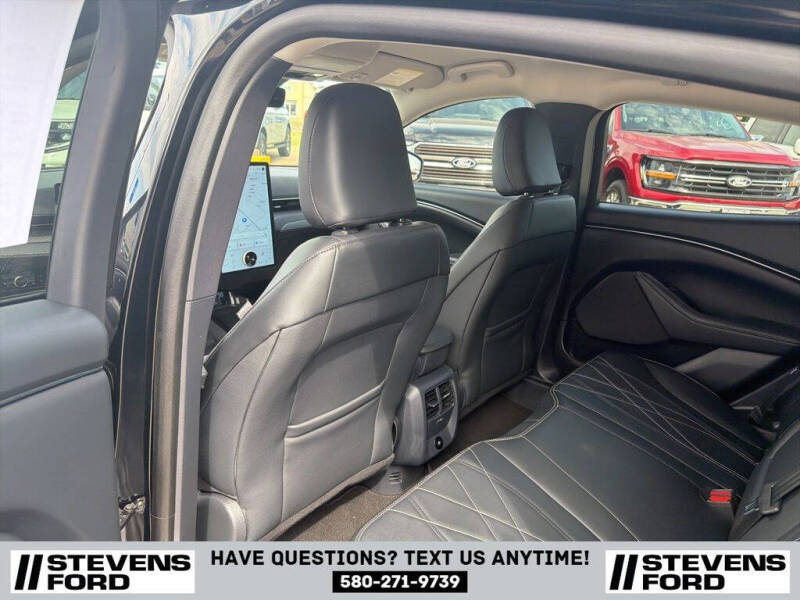 2024 Ford Mustang Mach-E Select