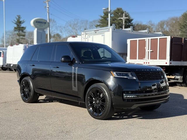 2024 Land Rover Range Rover P400 SE LWB