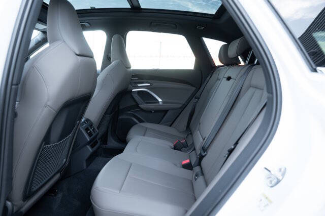 2025 Audi Q5 quattro Premium Plus TFSI