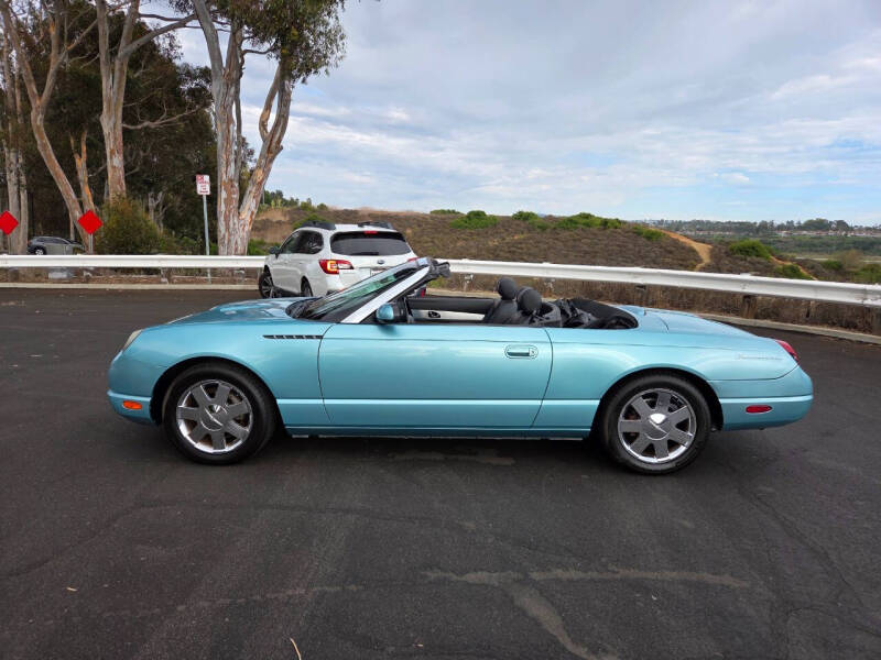 2002 Ford Thunderbird Deluxe