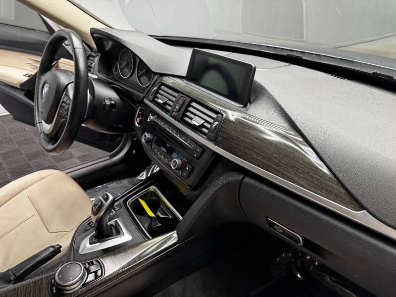 2015 BMW 3 Series 328i xDrive Gran Turismo