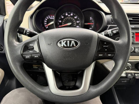 2013 Kia Rio LX