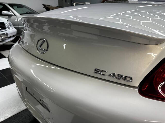 2004 Lexus SC 430