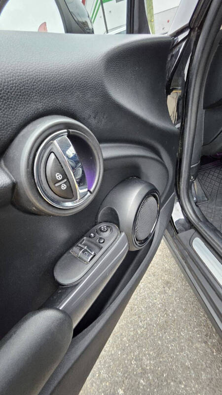 2016 MINI Hardtop 2 Door Cooper