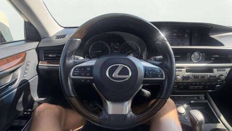 2016 Lexus ES 350