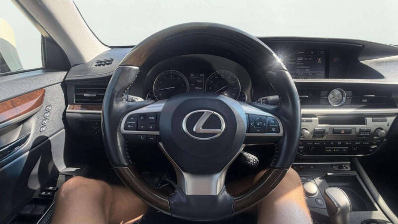 2016 Lexus ES 350