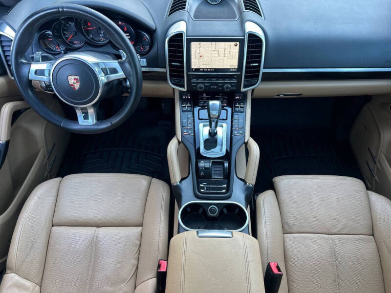 2014 Porsche Cayenne