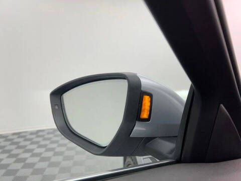 2022 Audi e-tron quattro Premium