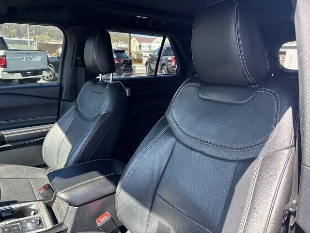 2021 Ford Explorer ST
