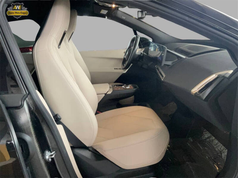 2023 BMW iX xDrive50