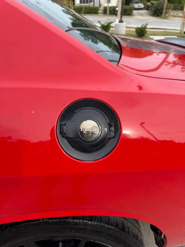 2017 Dodge Challenger SXT Plus