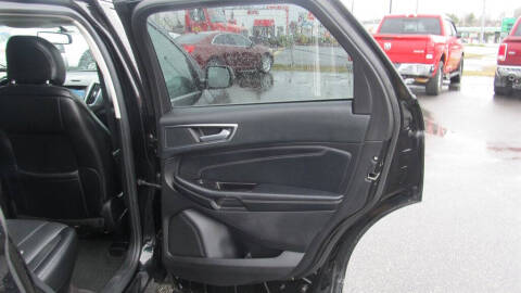 2017 Ford Edge Titanium