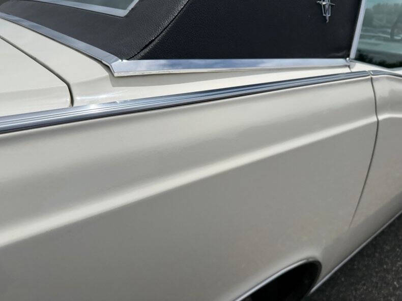 1967 Lincoln Continental