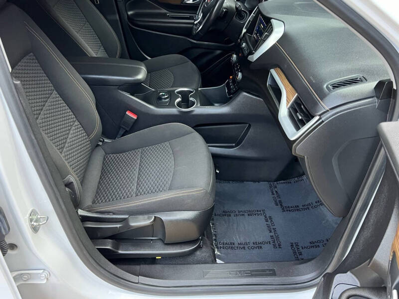 2020 GMC Terrain SLE