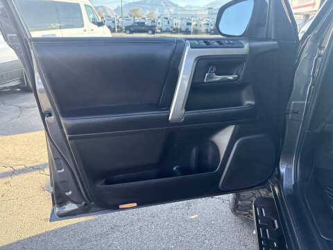 2018 Toyota 4Runner SR5