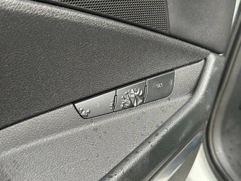 2024 Audi Q8 e-tron quattro Premium Plus