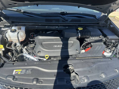 2017 Chrysler Pacifica Touring-L