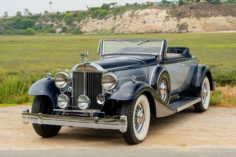 1933 Packard Twelve