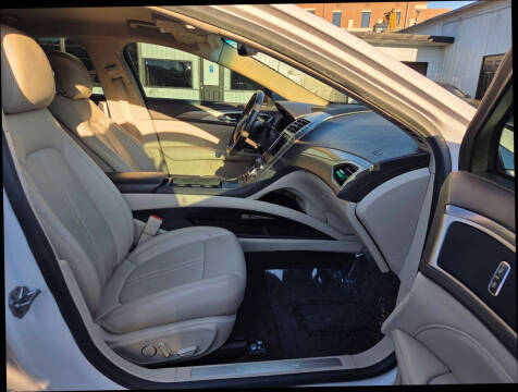 2018 Lincoln MKZ Premiere