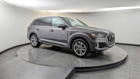 2022 Audi Q7 quattro Premium Plus 55 TFSI