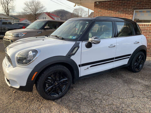 2014 MINI Countryman for sale at MYERS PRE OWNED AUTOS & POWERSPORTS in Paden City WV